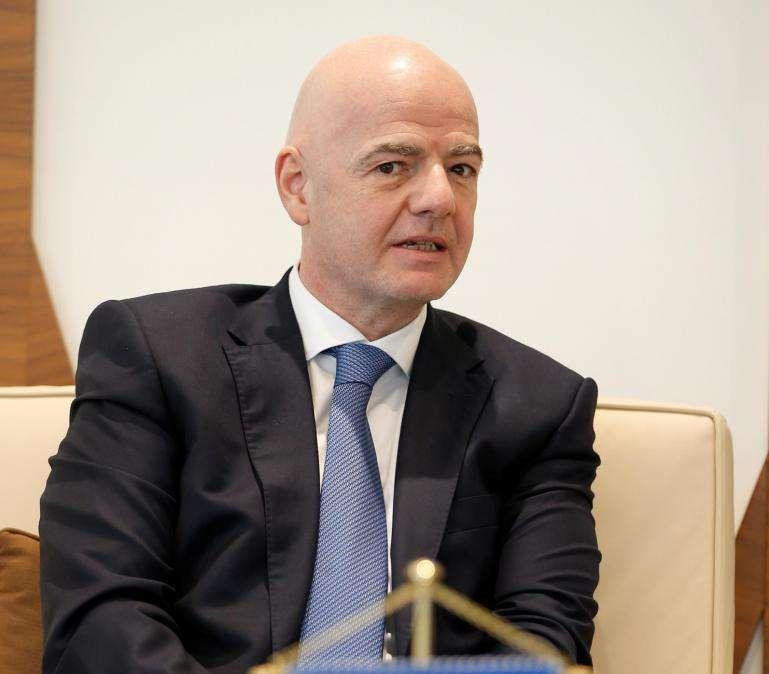 Agnelli lavora alla SuperLega, ma la FIFA minaccia: "Chi la gioca è fuori dal calcio!"