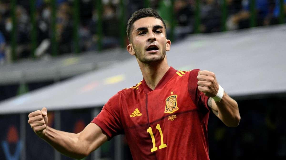 Barcellona, Ferran Torres non potrà giocare: si attende una cessione