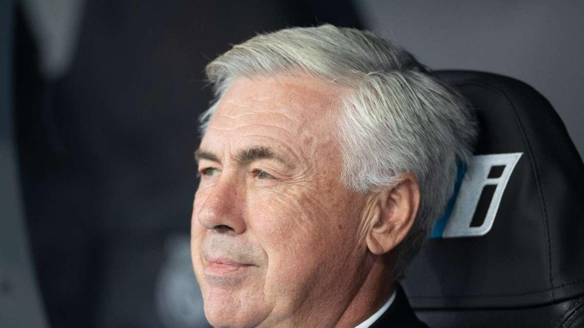 Real Madrid, Ancelotti: "6 vittorie su 7 e ci discutete? Vinicius e Carvajal disponibili"