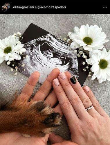 FOTO - Raspadori diventerà papà! L'annuncio sui social: "Ti aspettiamo col cuore a mille"