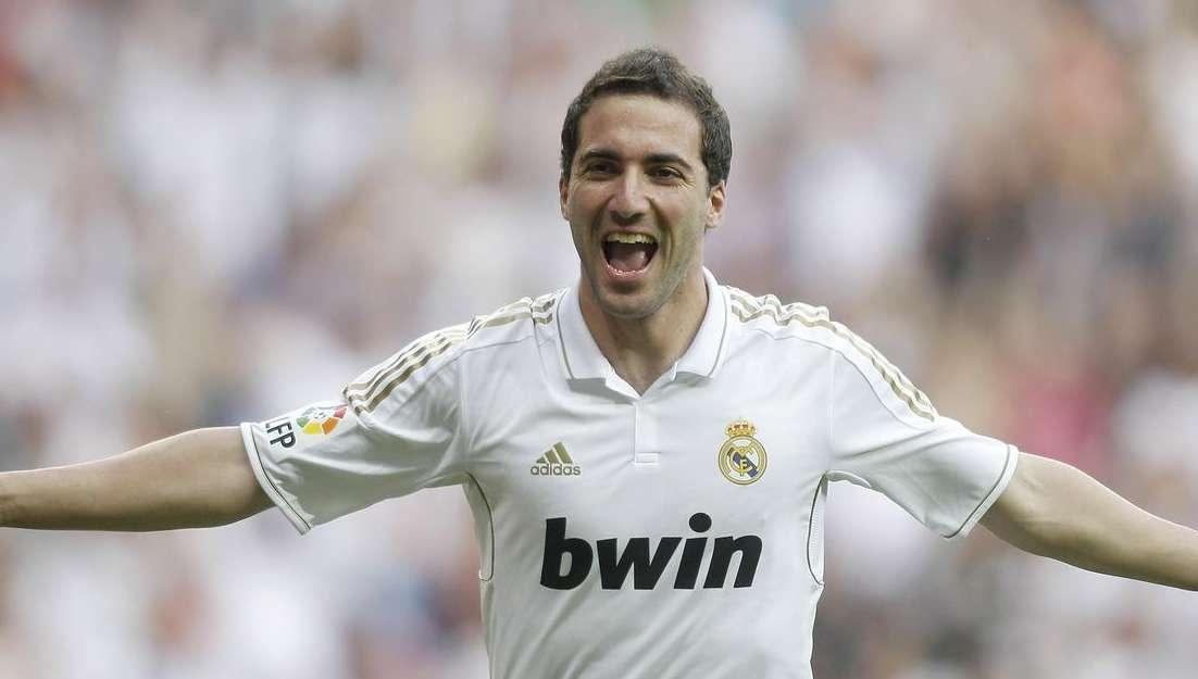 Radio Marte - Higuain, si attende solo il tweet di ADL: presentazione lunedì prossimo e maglia n°7 per El Pipita 
