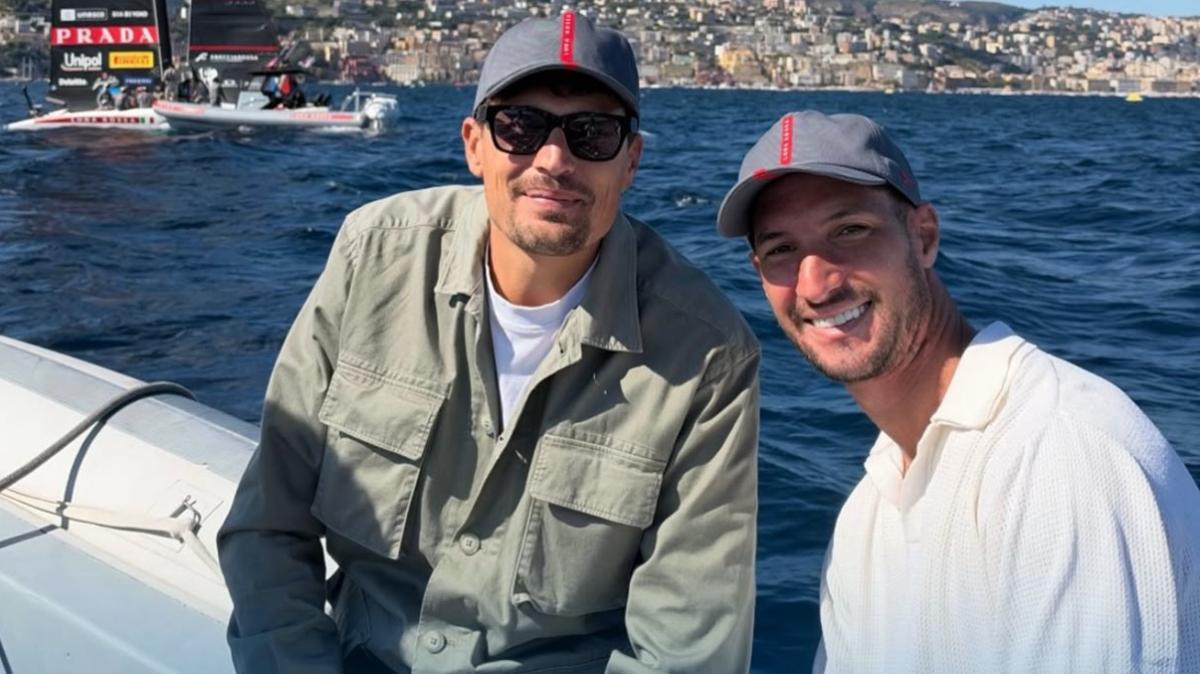 America's Cup, Politano si gode le pre-regate: l'azzurro a sostegno di Luna Rossa