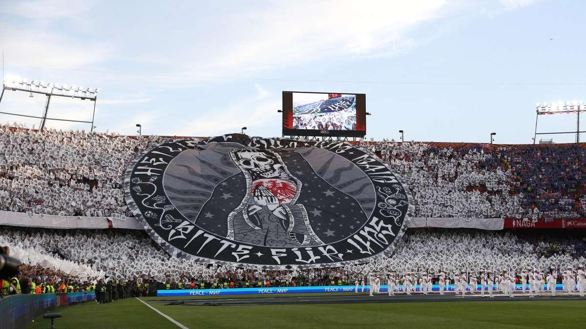 UFFICIALE - L'Eintracht perde Dina Ebimbe: lesione alla caviglia, salterà il Napoli