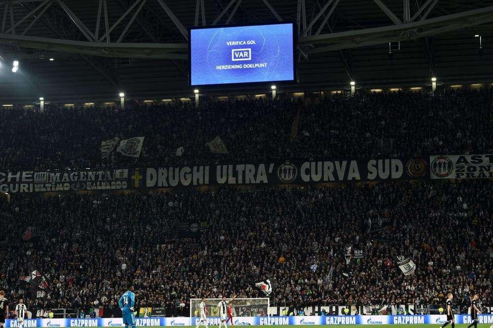 In Olanda rivoluzione VAR: sarà spiegato in diretta allo stadio sui monitor