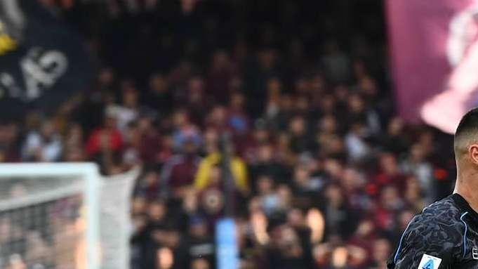 Politano all'intervallo: "Troppo frenetici, dobbiamo imparare da loro e far girare il pallone"