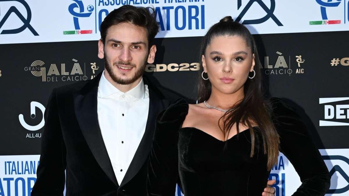 Lady Kvaratskhelia infiamma i social: nelle stories tutte le immagini dello Scudetto