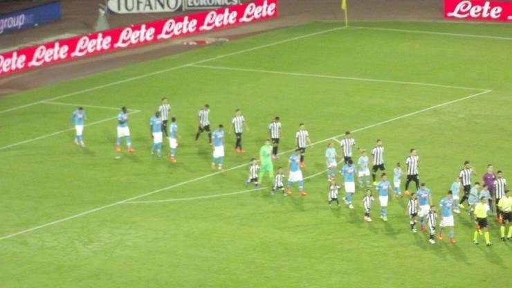 RILEGGI LIVE - Napoli-Paok Salonicco 2-0 (3' Callejon, 91' Radosevic) - Successo azzurro nella 'prima' al San Paolo