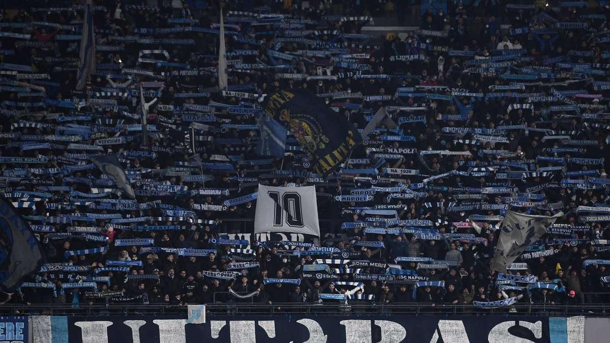 Il Maradona torna al 100%, atmosfera magica con la Fiorentina: in 55mila a spingere il Napoli