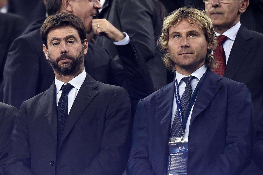 Nedved lancia frecciate al Napoli, Ziliani replica su Twitter. "Neanderthal Man vive ed è tra noi!"