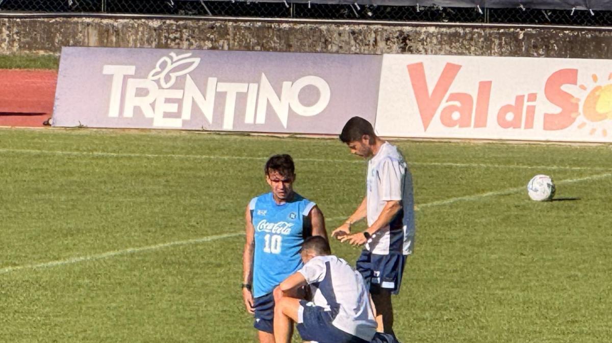 Dimaro, doppio spavento per Giovane: il brasiliano si ferma due volte in allenamento