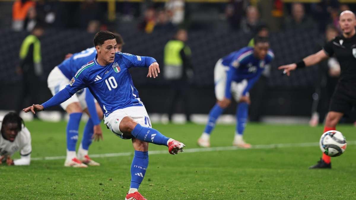Italia, Raspadori: "Segnare 3 gol qui è importante. Peccato per il 1T, al di sotto del nostro livello"
