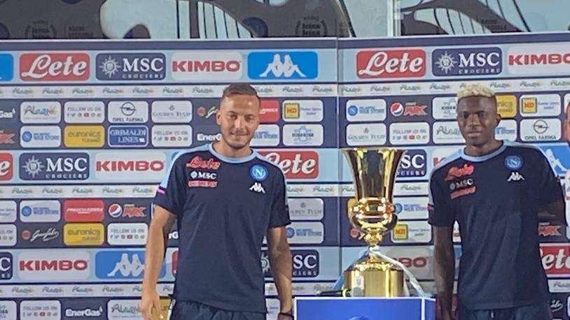 RILEGGI LIVE - Osimhen: "In Italia razzismo, ma Napoli non è così! Gattuso-ADL come dei papà",  Giuntoli: "Lo seguo da 4 anni!", Rrahmani: "La mia prima scelta..."