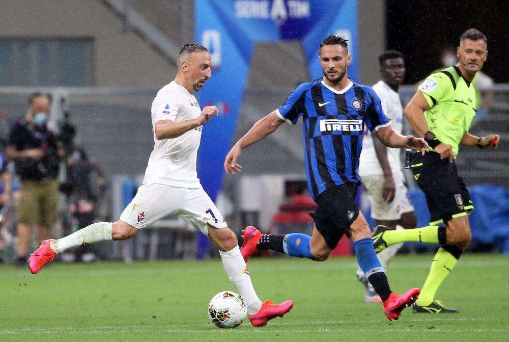UFFICIALE - Giudice Sportivo, tutti gli squalificati: fermato un calciatore del Bologna
