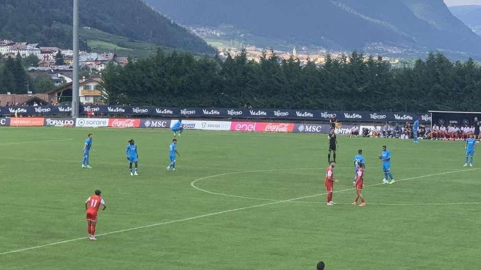 Napoli-Mantova 3-0 (4' Lindstrom, 10' Spinazzola, 16' Cheddira): inizio sprint e tris nel secondo test! Si ferma Simeone