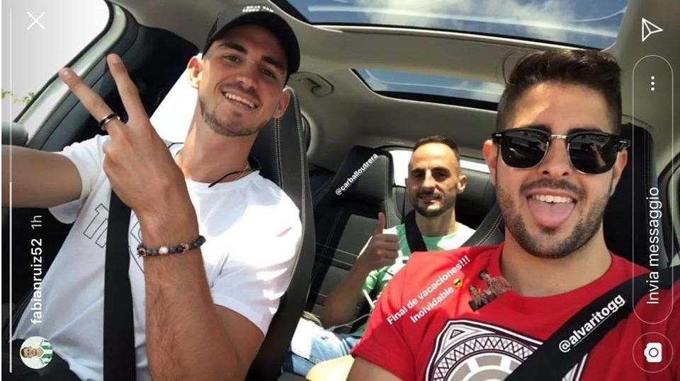 FOTO - Fabian, l'annuncio sui social: "Vacanze finite!". Si avvicinano le visite mediche col Napoli?