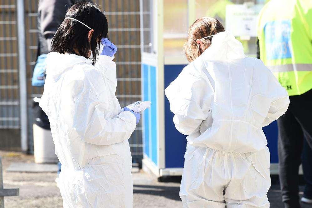 Coronavirus, Sky Uk elogia il Cotugno: "Nessun sanitario infetto, eccellenza italiana!"