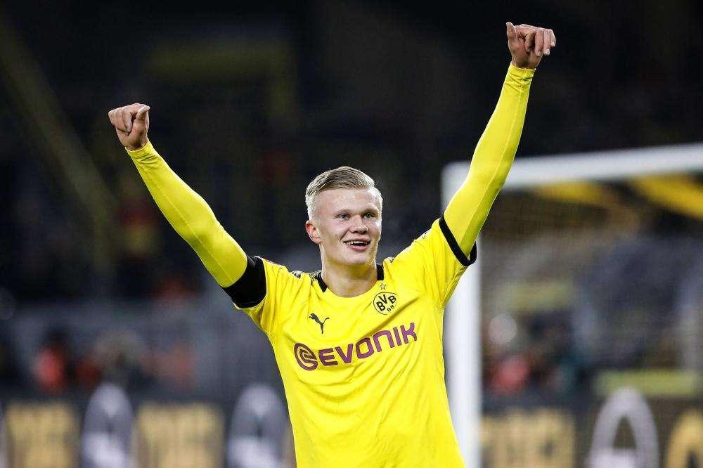 La Uefa premia Haaland e non Mertens: suo il "gol della settimana" in Champions