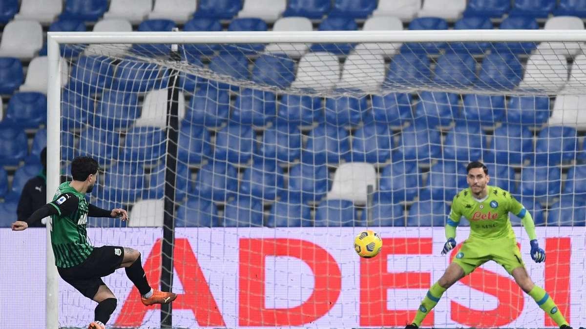 Ziliani: "Napoli ingenuo. Resta il disgusto per direzione in campo e in sala VAR"
