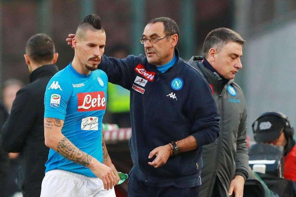 Repubblica - Torna il patto Scudetto: colloquio di venti minuti tra Sarri e la squadra, stabilita la priorità