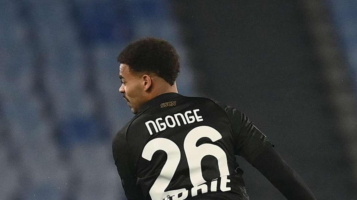 Ngonge esula sui social: "Bravi ragazzi!"