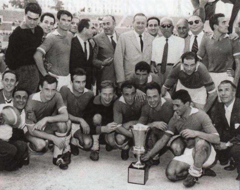 FOTO - SSC Napoli ricorda: "Nel '62 con la Spal vittoria della prima Coppa Italia"