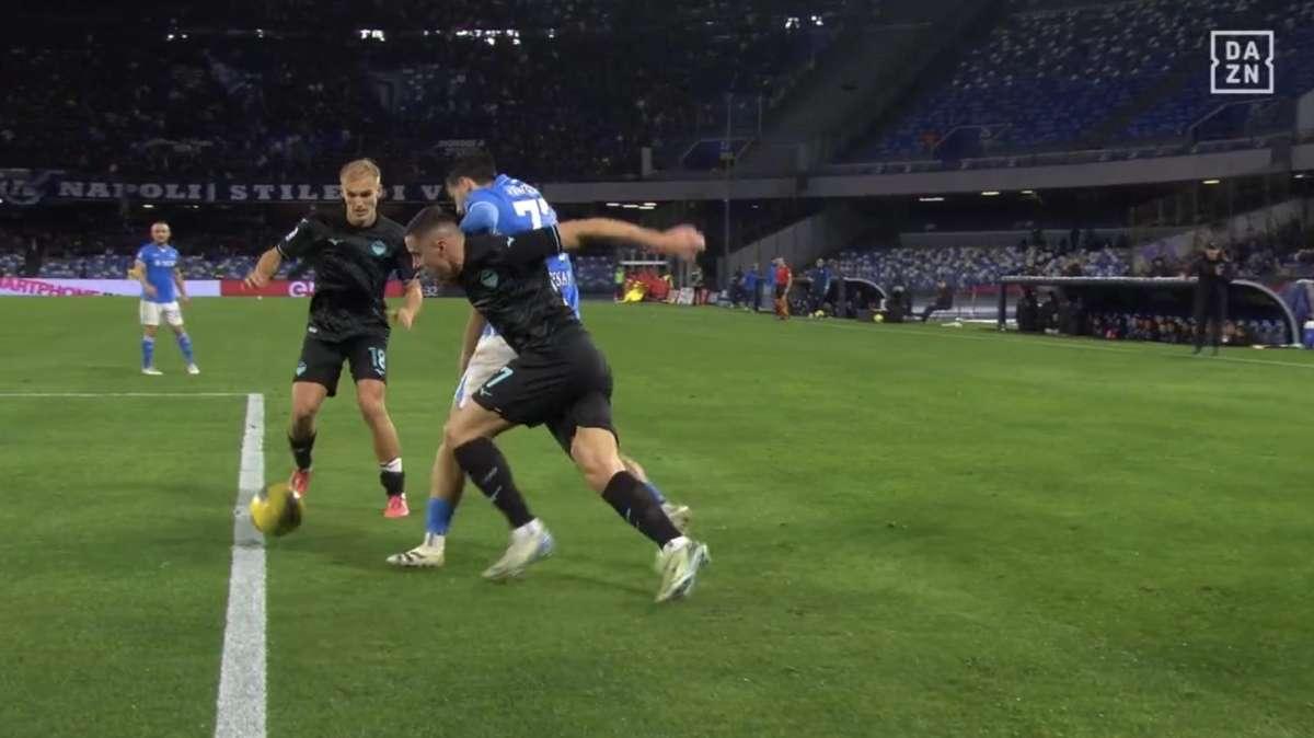 Rigore su Kvara? Marelli: "Il fallo c'è, ma è abbondantemente fuori area"