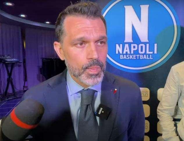 Guerri Napoli, domani con la Virtus esordio per Whaley e Zemaitis! Magro: "10 finali per i playoff"