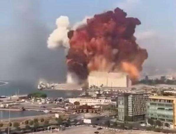 Tragedia Beirut, il messaggio del Napoli sui social per il popolo libanese