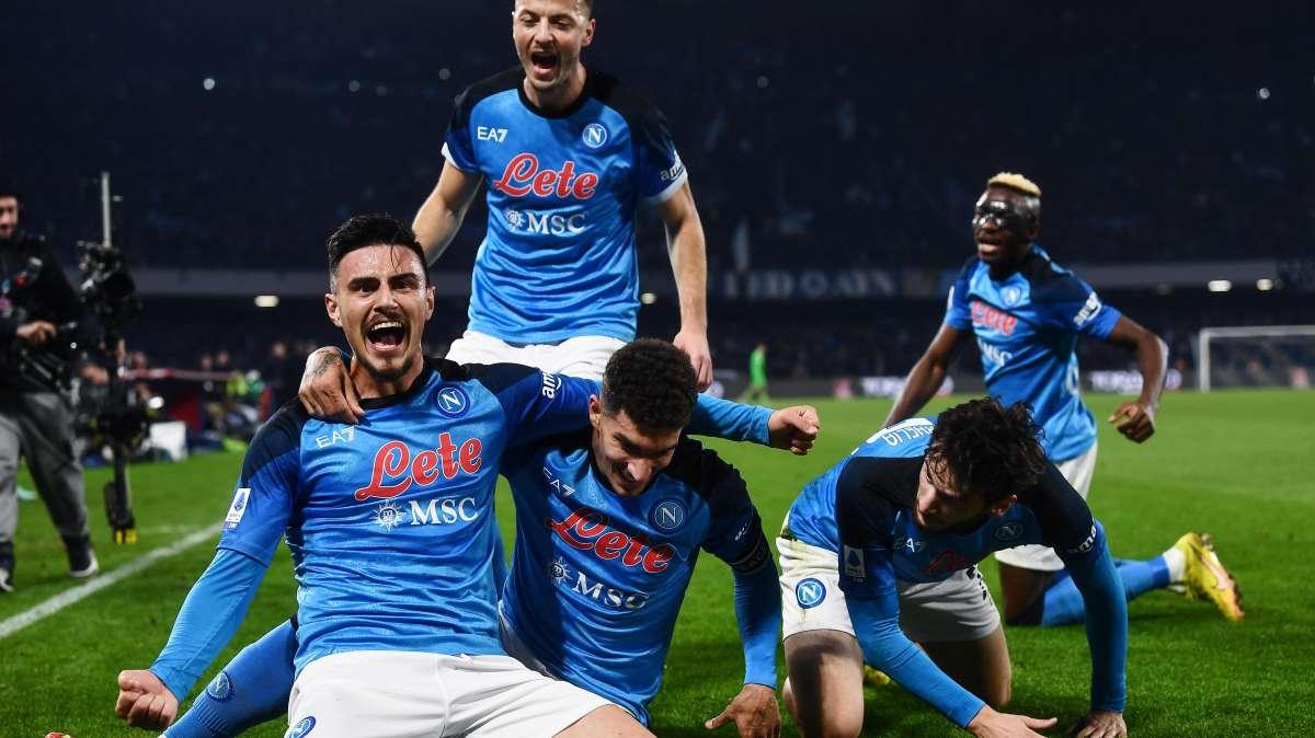 Libero - E' il Napoli più europeo di sempre: segue le norme UEFA e gioca a ritmo Champions