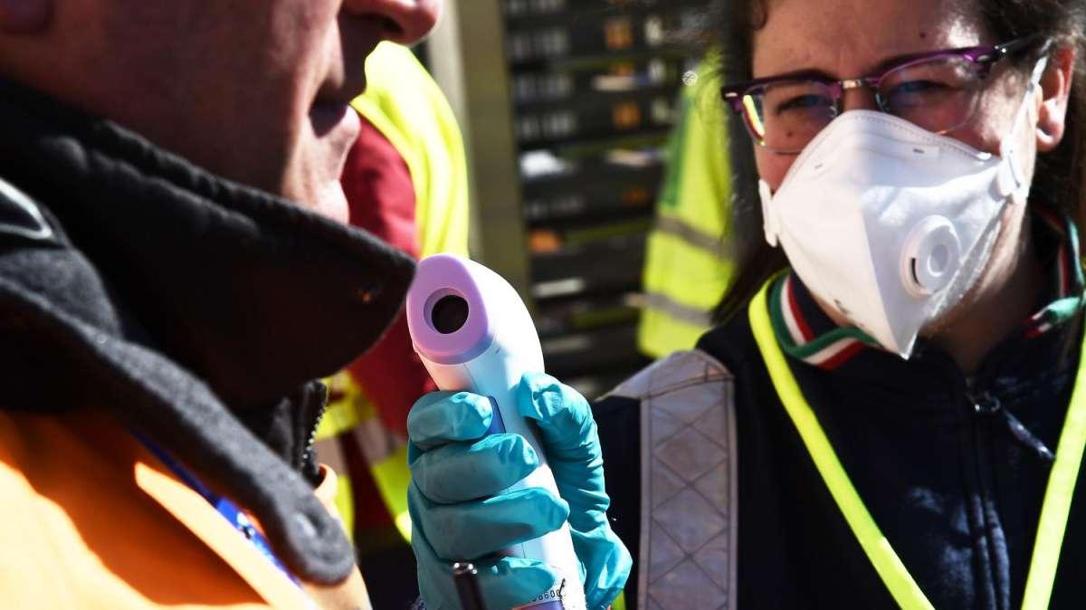 Coronavirus, il The Guardian svela il documento 'segreto' inglese: "L'epidemia durerà un anno"