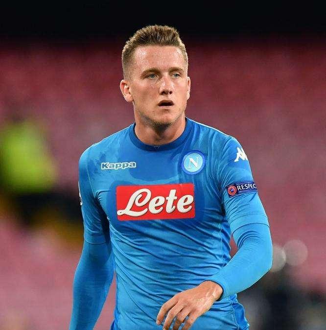 Primo cambio per Sarri a 20' dalla fine: dentro Zielinski, fuori Hamsik