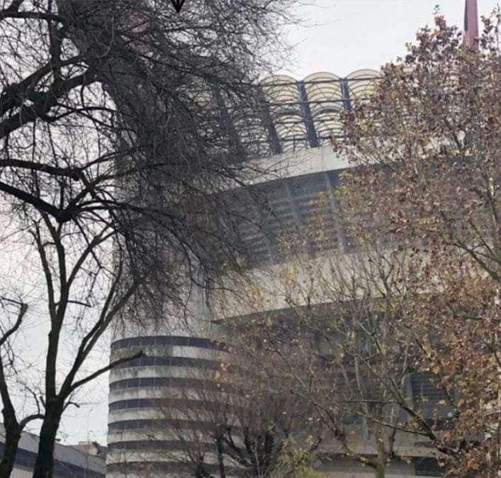 FOTO - Striscione minaccioso Ultras Inter prima della sfida al Napoli: "Se non è oggi sarà domani..."