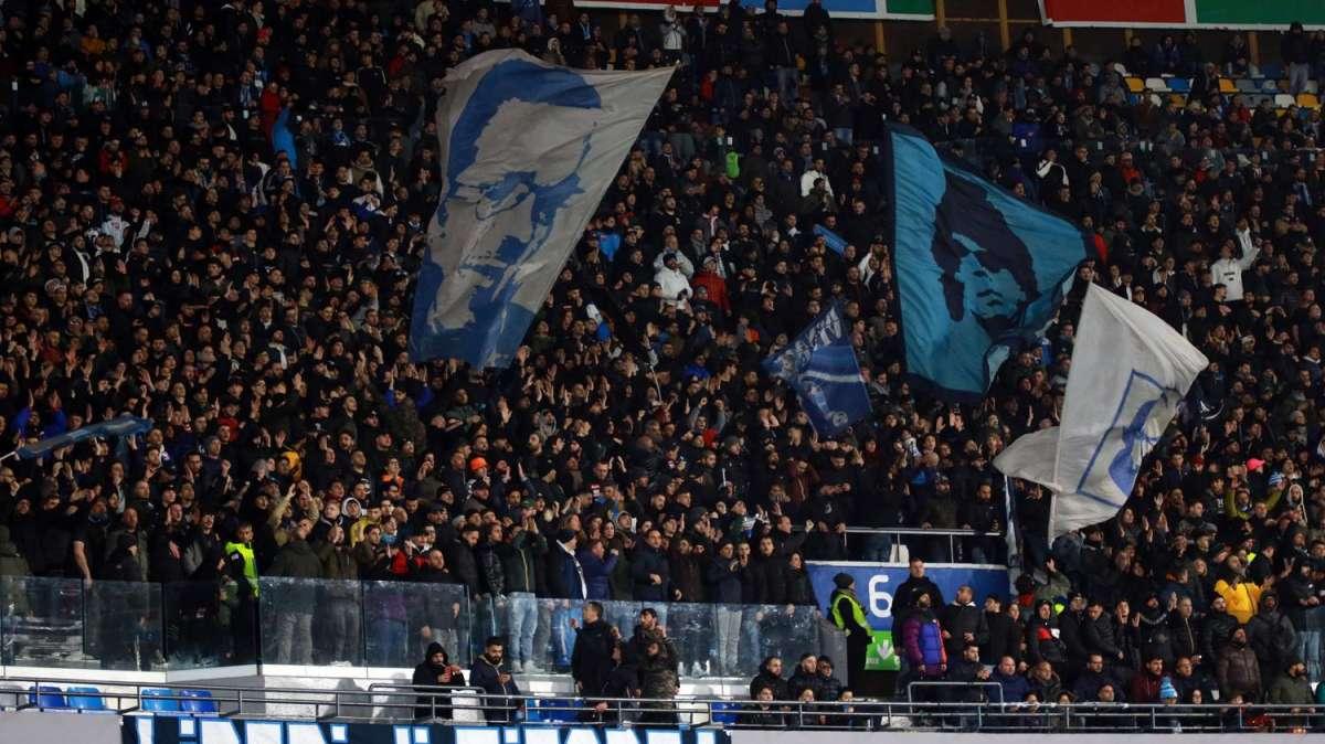 Si rivedono i tifosi: le iniziative per caricare la squadra per Napoli-Verona