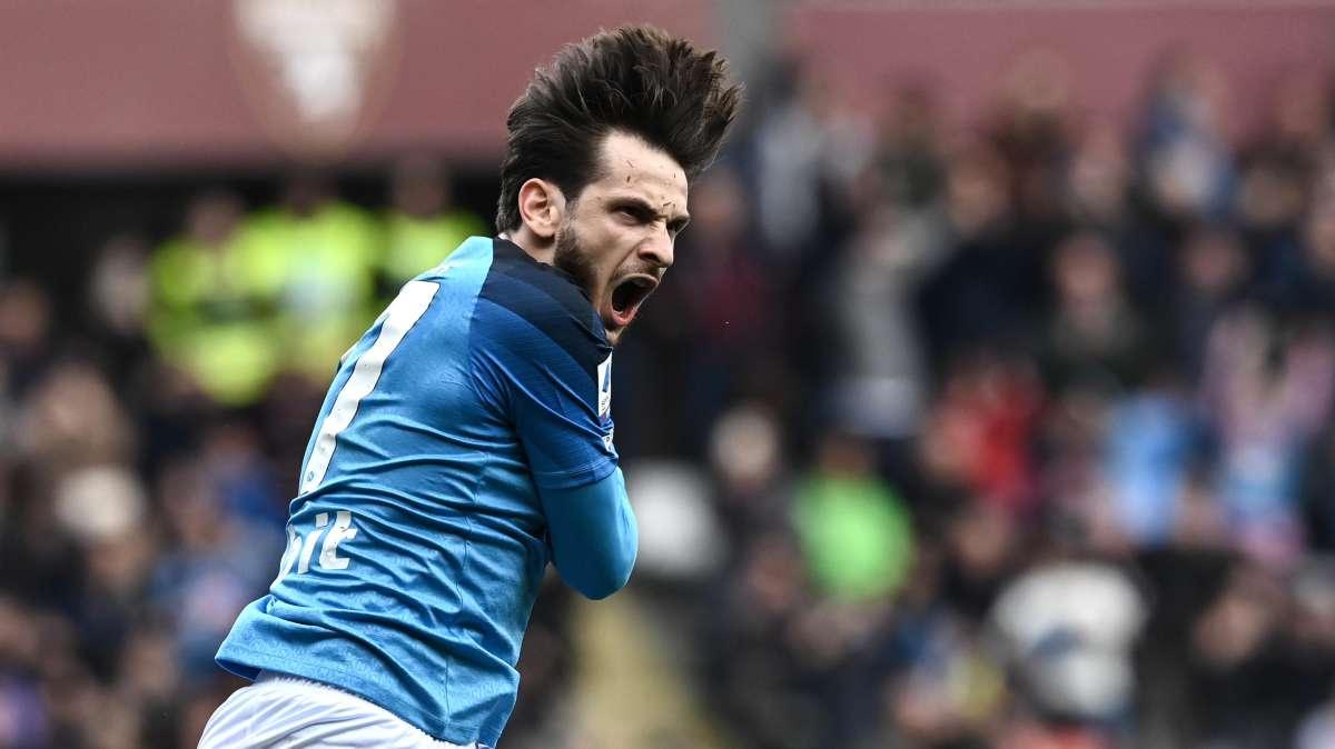Kvaratskhelia raddoppia! Gol su rigore e 2-0 a Torino