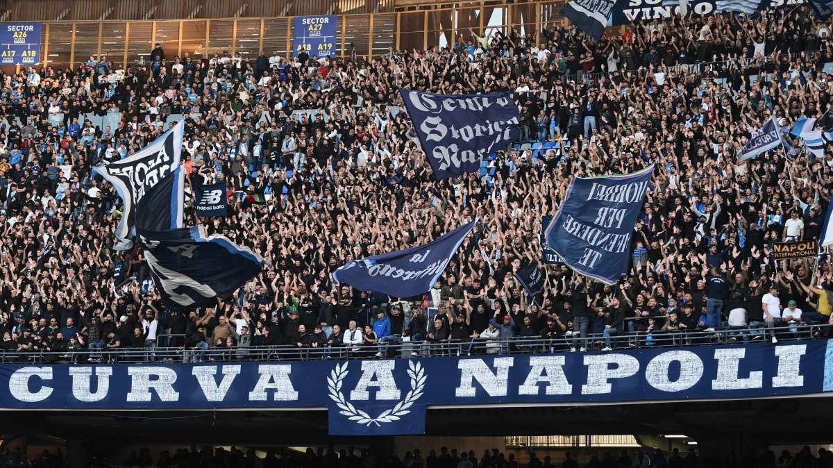 Come il Napoli prepara le grandi notti europee: atmosfera, aspettative e impatto sulla città