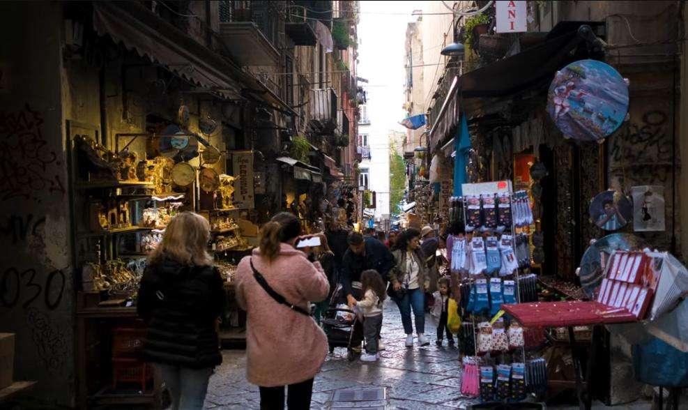 Partita la Fiera di Natale a San Gregorio Armeno e ai Decumani: i dettagli dell'edizione 2025