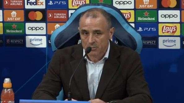 Calzona in conferenza stampa: "Felicissimo, ma 10 giorni sono pochi: c'è tanto da fare. Sull'infortunio a Rrahmani..."
