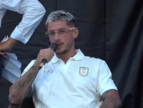 Mazzocchi: "Mio padre pianse quando mi chiamò il Napoli. Aiuto gli stranieri a sentirsi a casa"