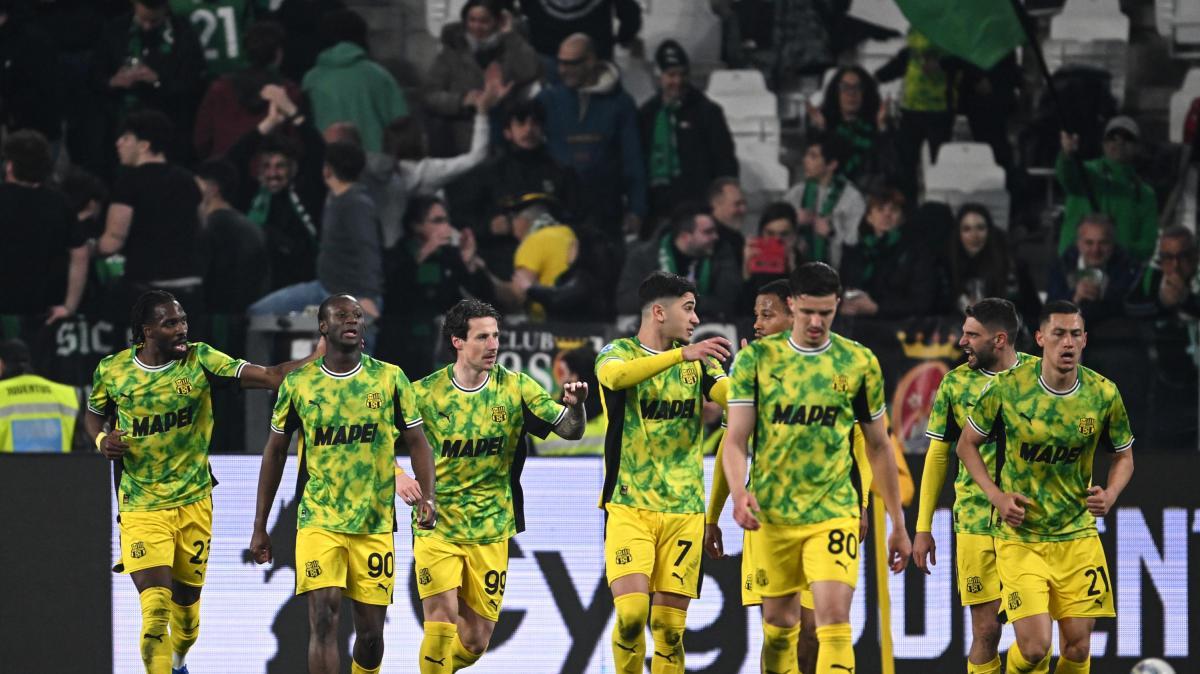 Calciomercato Napoli, l'agente Riso ha proposto un attaccante come vice-Hojlund