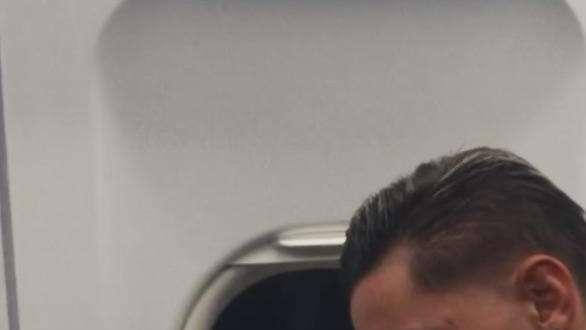 Il Napoli in viaggio verso Milano, il commento social: "La quiete prima della tempesta"