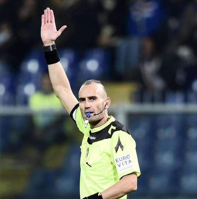 L'ex arbitro Russo: "Maksimovic tocca la palla, il rigore non c'è"