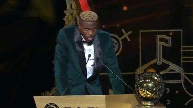 Osimhen torna sul caso Tik Tok: “E’ stato uno stupido errore. Non sono stato trattato male dal Napoli o da ADL”