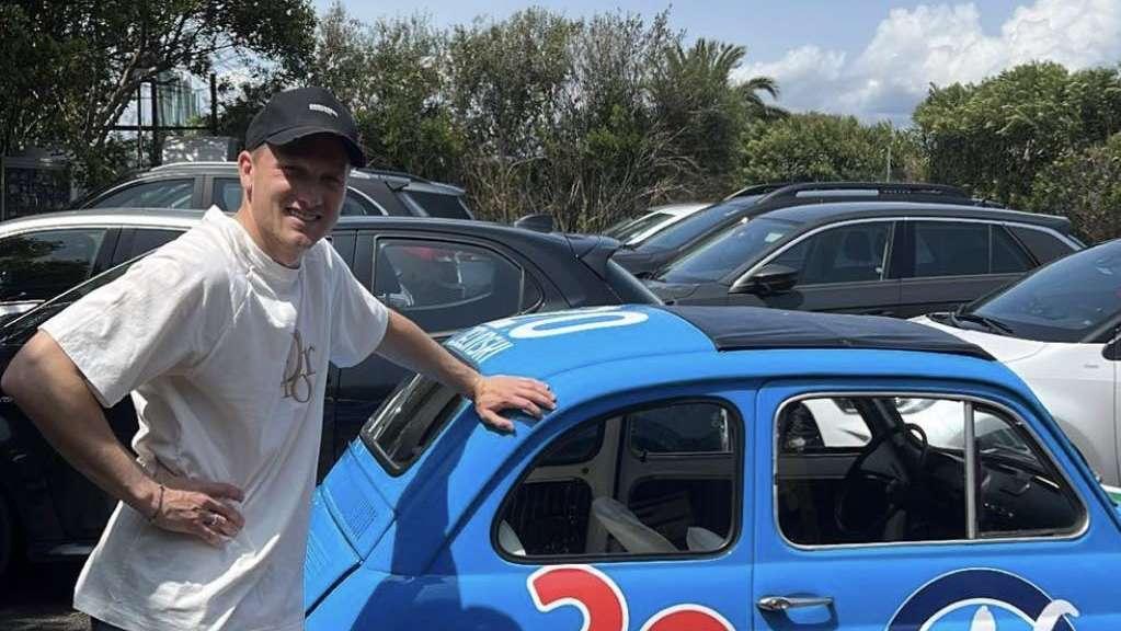 FOTO - La nuova 500 d'epoca di Zielinski: tutta azzurra, scudettata e col numero 20