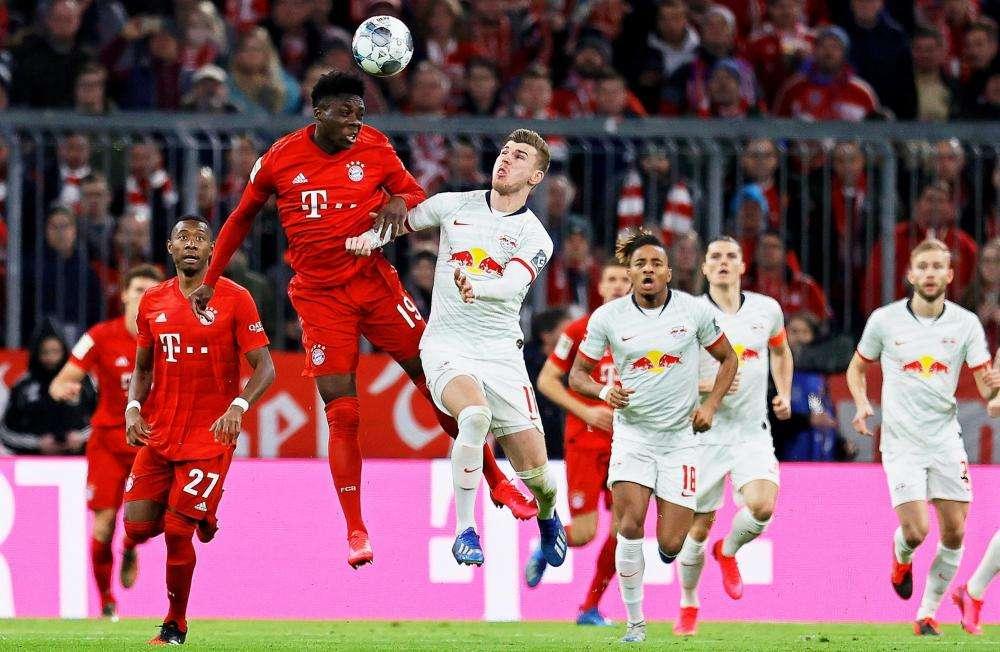 Coronavirus, in Bundesliga 20 mln dai 4 club più ricchi a quelli poveri
