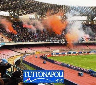 Napoli, torna il problema tifosi. La "mentalità ultras" deve fare un passo indietro per farne due avanti: altrimenti, addio trasferte 