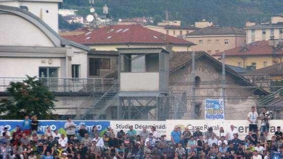 FOTO - “Higuain infame”: striscione durissimo contro il Pipita a Trento
