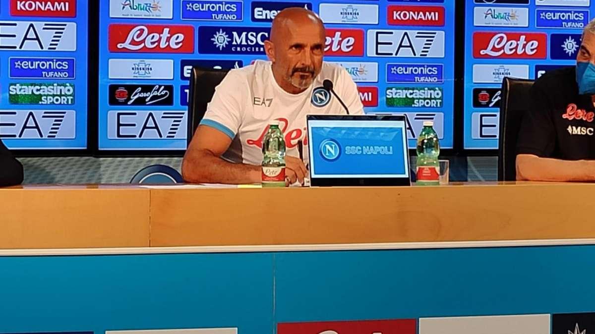 RILEGGI LIVE - Spalletti: "Con la Fiorentina tante palle gol su 0-0 e 1-1, ora avanti senza rimpianti! Senza possesso prendiamo più gol! Dries-Osi? C'erano nel 2T! Su Fabian..."