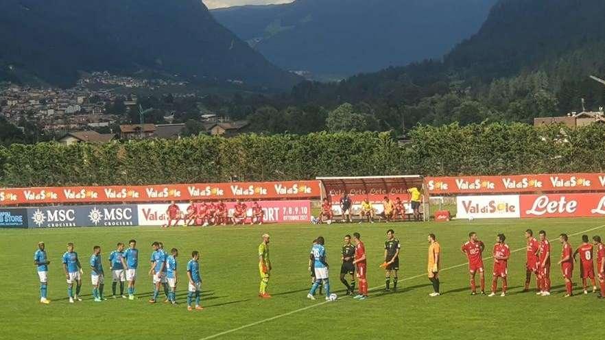 RILEGGI LIVE - Napoli-Anaunia 12-0 (3' Elmas, 7', 19', 34', 37', Osimhen, 15' Manolas, 44' Lobotka, 59' Tutino, 61' Palmiero, 65' Ciciretti, 77' Machach, 95' Petagna): applausi per gli azzurri!