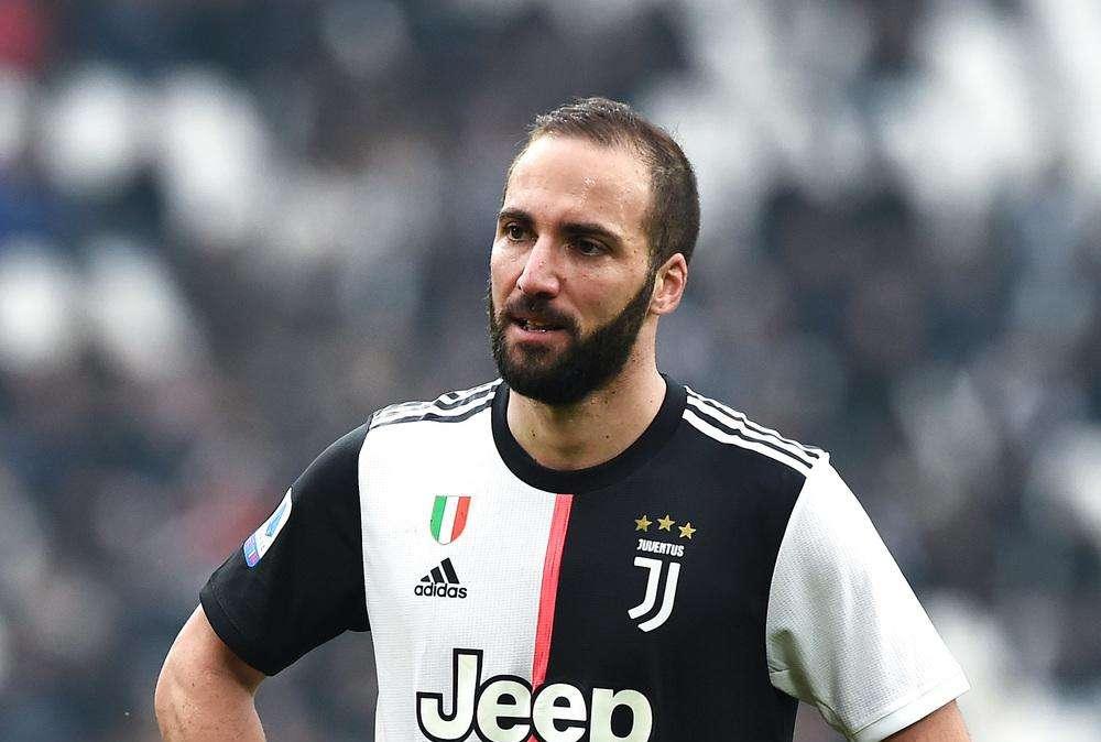 Higuain: l'incubo americano, rosso e bacchettata dal suo allenatore