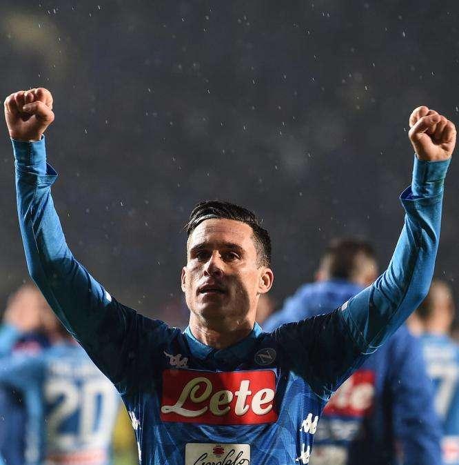 Insigne inventa, Callejon non sbaglia: accorcia il Napoli!
